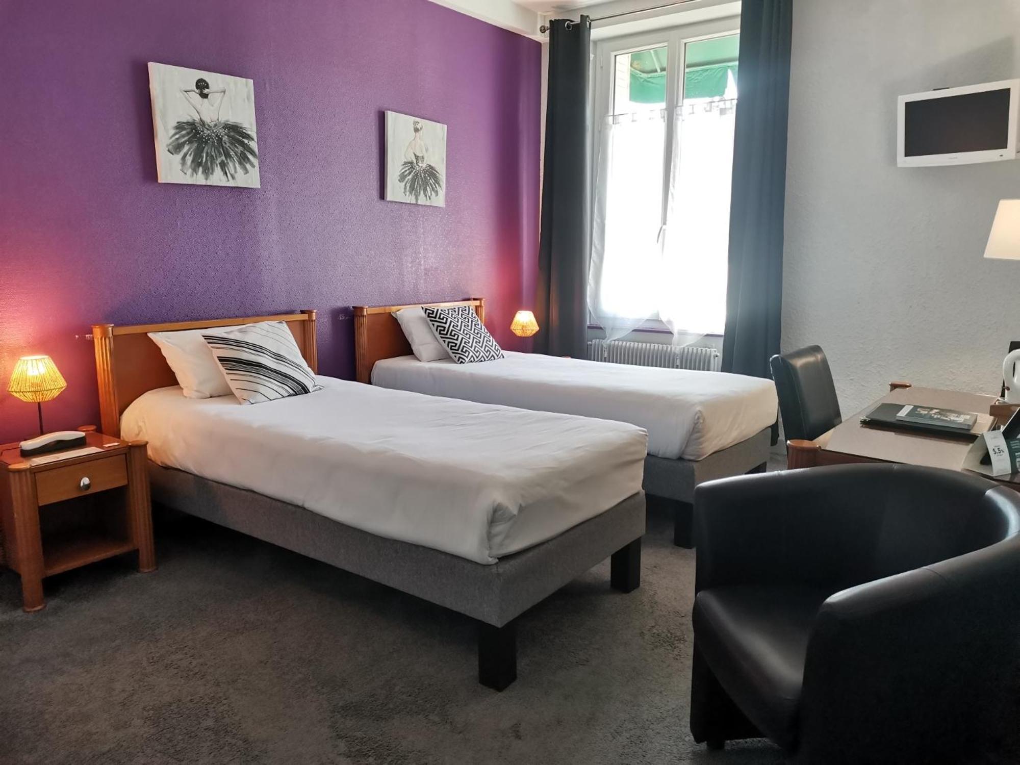 Logis Hotel Le Cerf Briare Exterior photo